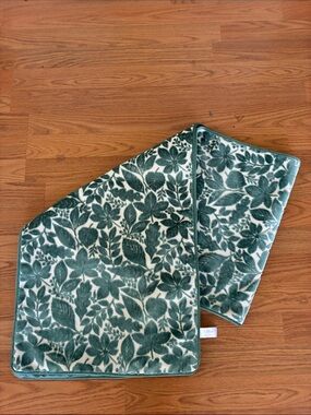 Lillian August Home Table Runner Green Velour velvet floral Botanical  15” x 66”
